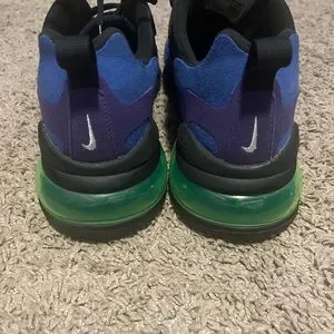 Nike | Shoes | Air Max 27 React Blackuniversity Gold Noiror  display picture 1